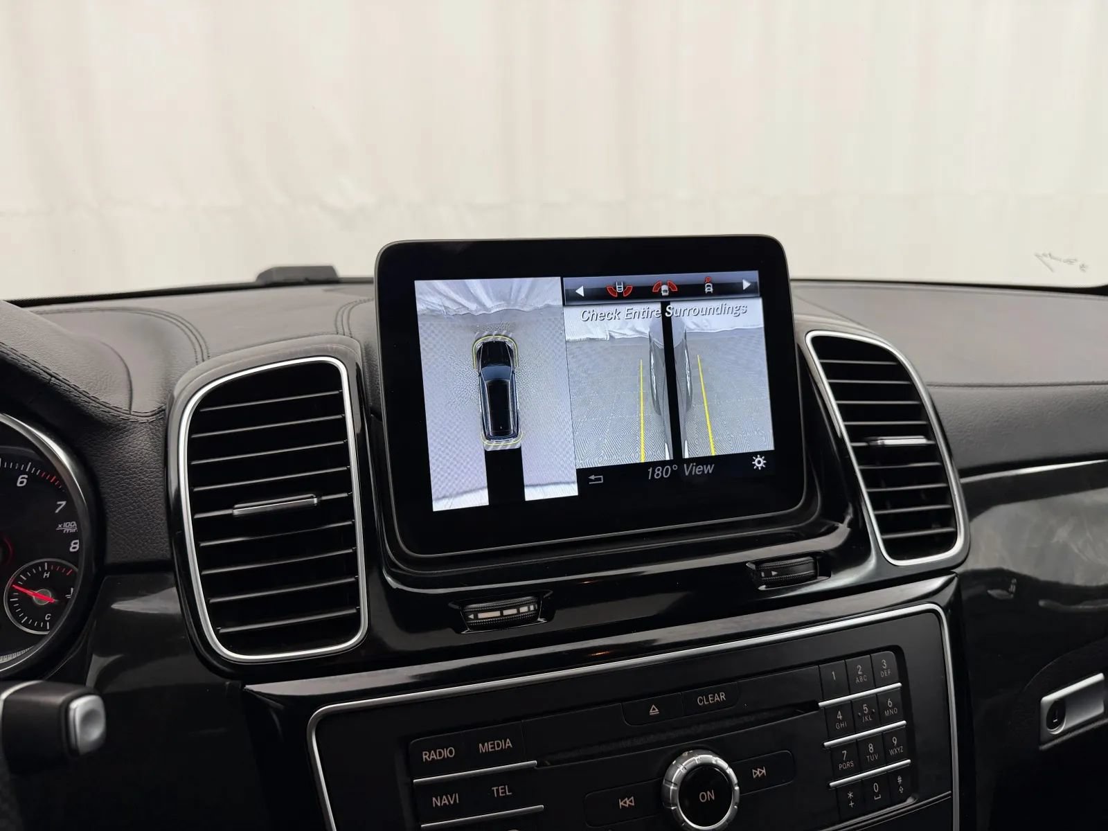 Used 2018 Mercedes-Benz GLS 450 4MATIC image 21