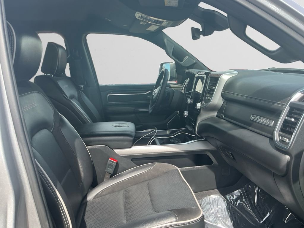 Used 2025 RAM 1500 Laramie image 15