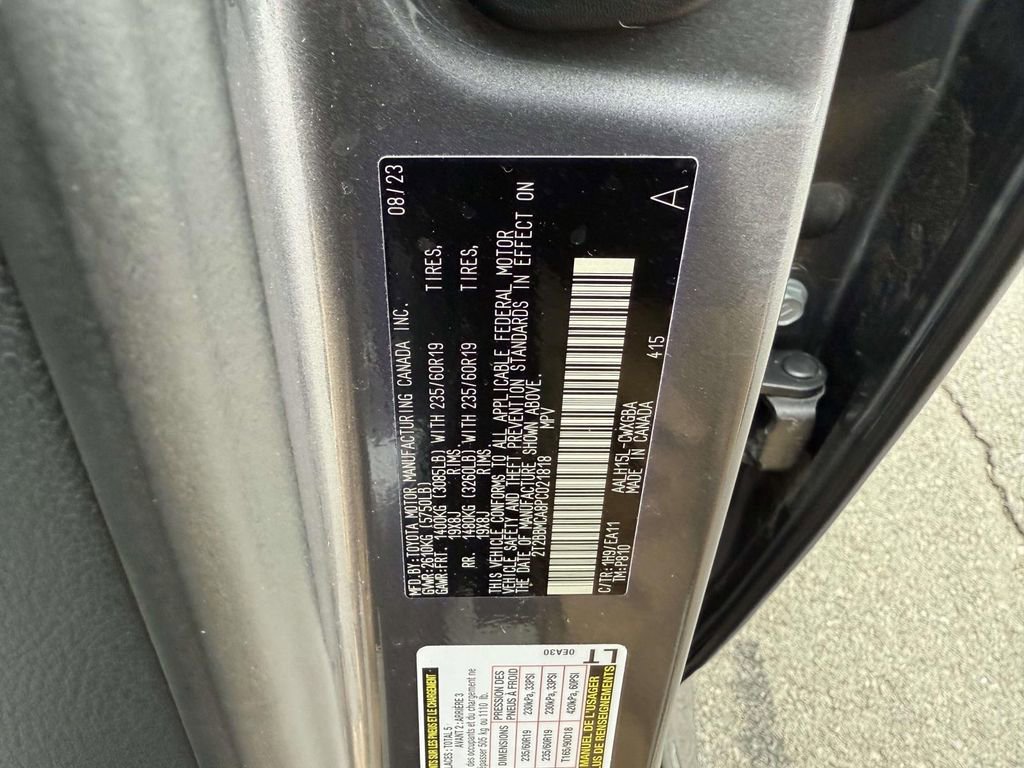 Used 2023 Lexus RX 350h w/ Accessory Package (2T) image 31