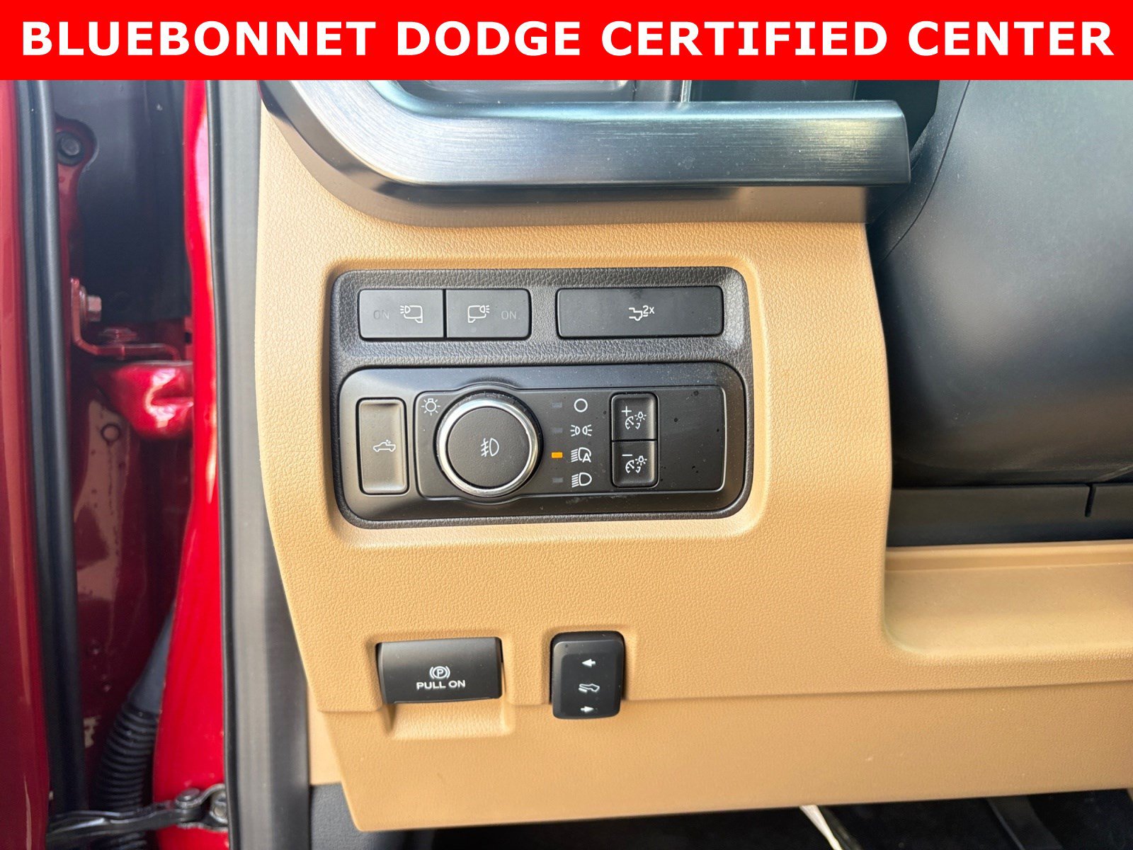 Used 2024 Ford F250 Lariat w/ Lariat Ultimate Package AWD/4WD image 19