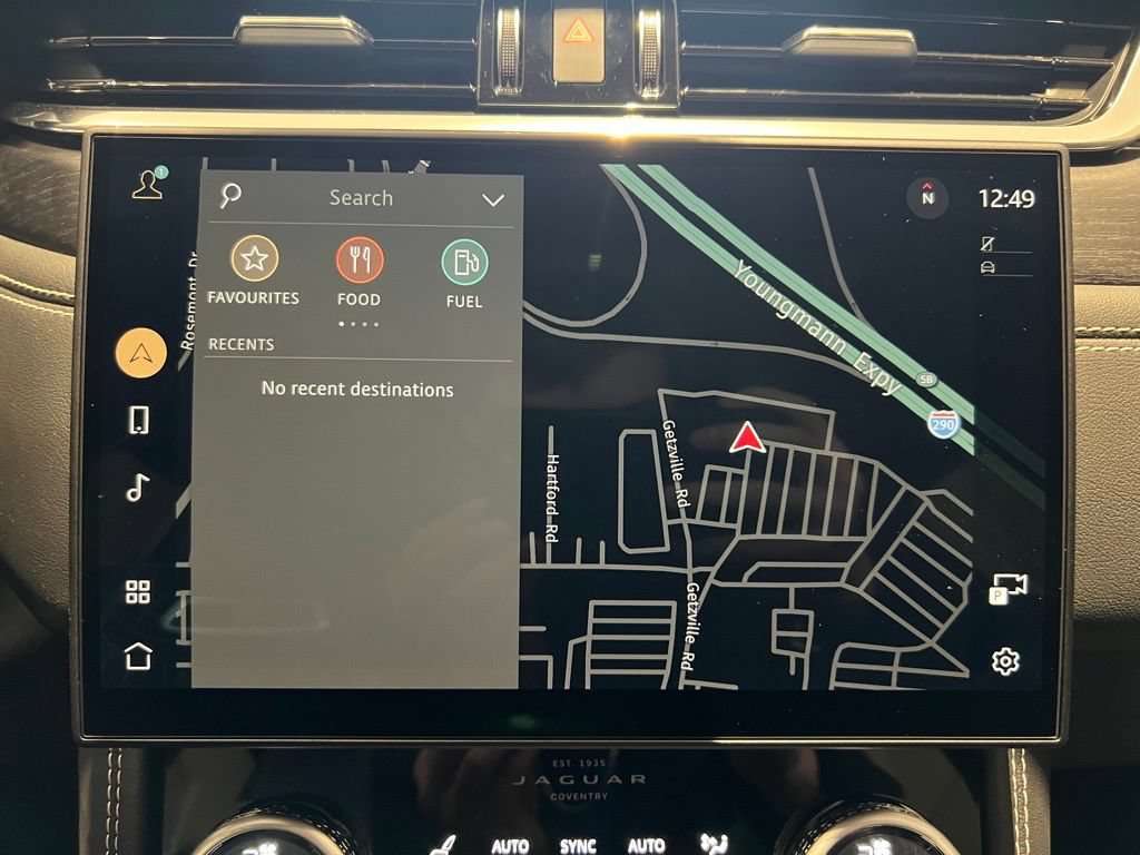 New 2025 Jaguar F-PACE R-Dynamic S AWD/4WD image 18
