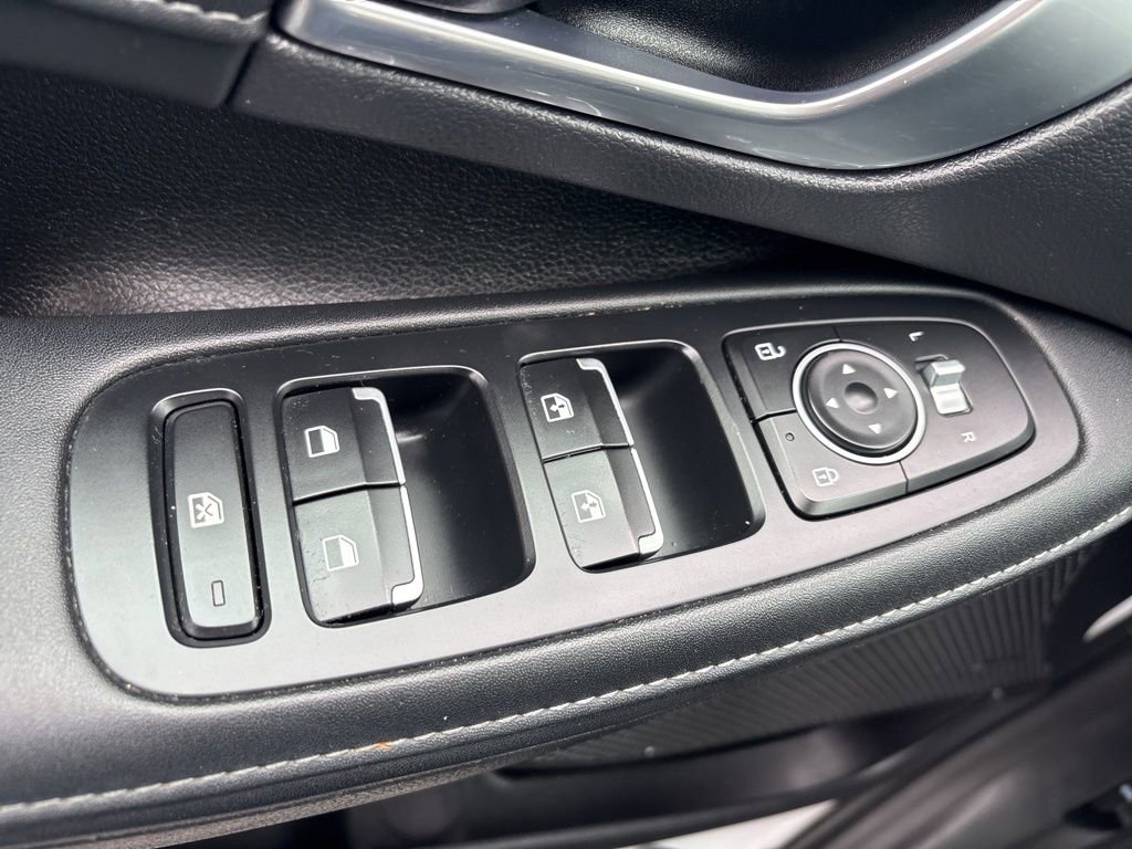 Used 2021 Hyundai Sonata Limited image 25