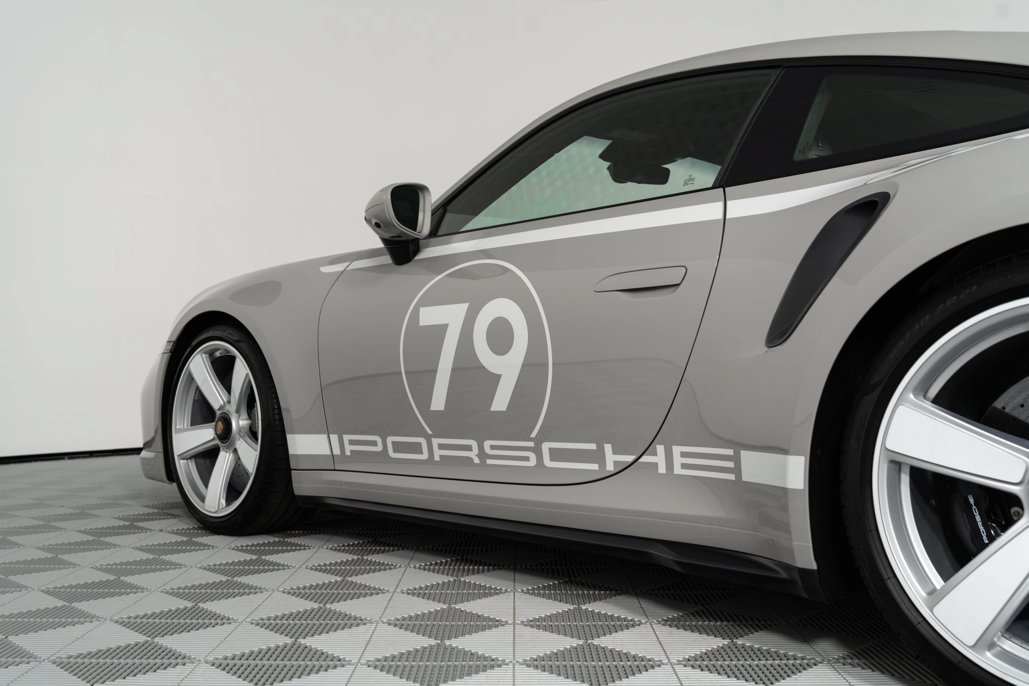 Used 2025 Porsche 911 Turbo S AWD/4WD image 24