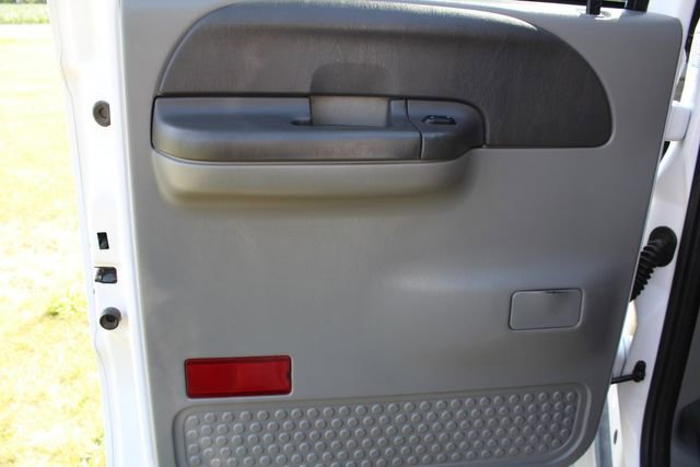 Used 2002 Ford F350 XLT image 26