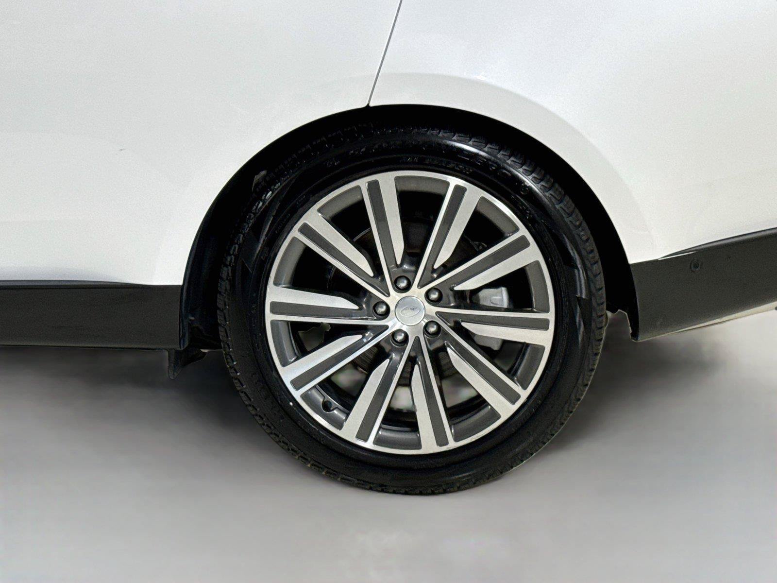 Used 2023 Land Rover Range Rover SE AWD/4WD image 38