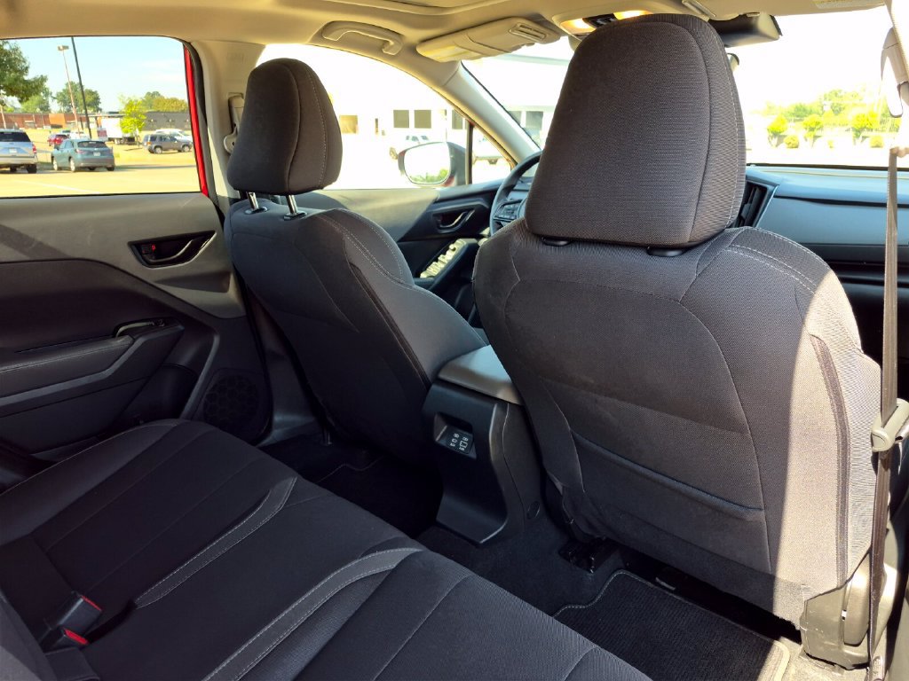 Used 2025 Subaru Crosstrek 2.5i Premium AWD/4WD image 38