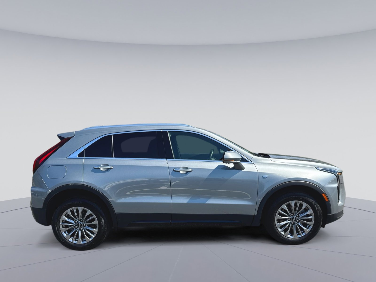Used 2024 Cadillac XT4 Premium Luxury w/ Active Safety Package image 34