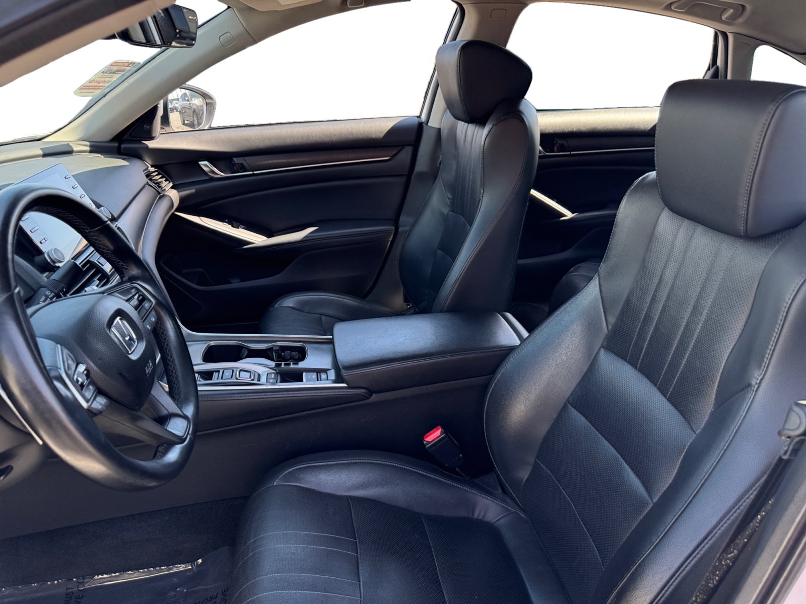 Used 2018 Honda Accord EX-L image 9