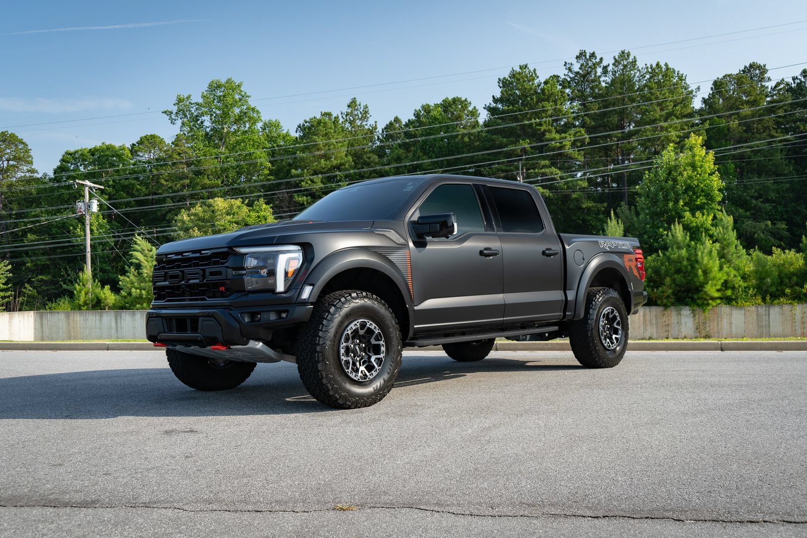 Used 2025 Ford F150 Raptor w/ Equipment Group 803A Raptor R AWD/4WD image 11