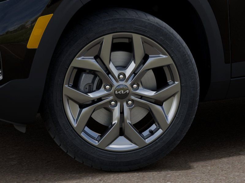 New 2026 Kia Seltos LX image 9