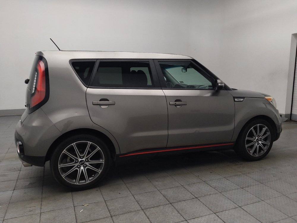 Used 2019 Kia Soul ! FWD image 10