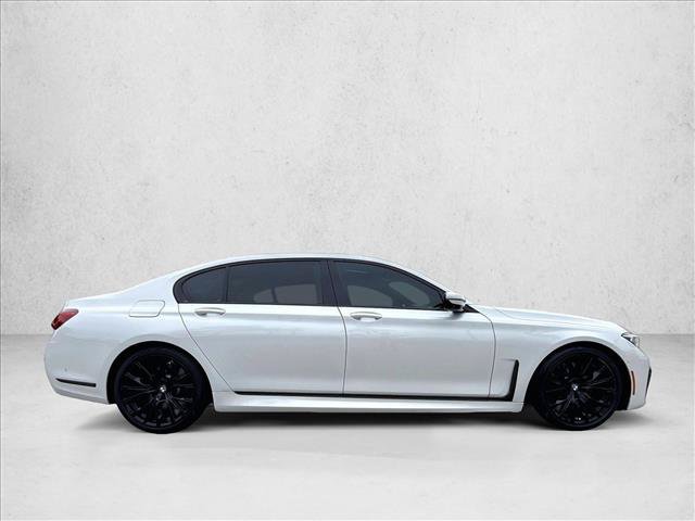 Used 2022 BMW 750i xDrive w/ Executive Package AWD/4WD image 5