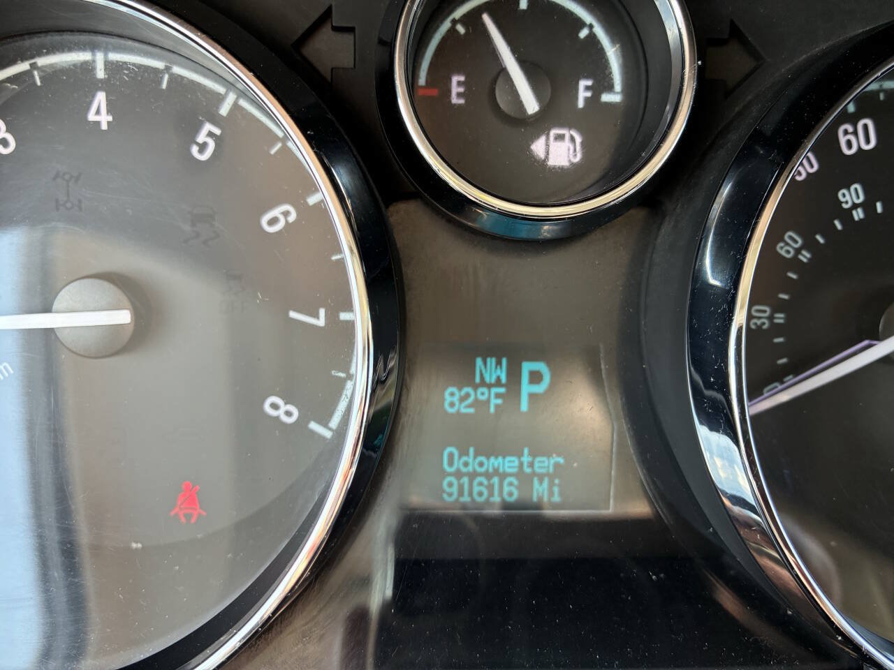 Used 2013 Chevrolet Captiva Sport LTZ FWD image 13