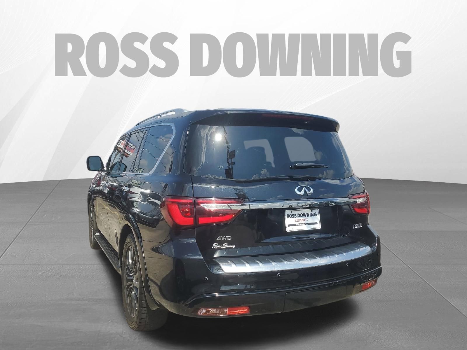Used 2023 INFINITI QX80 Premium Select w/ Cargo Package image 6