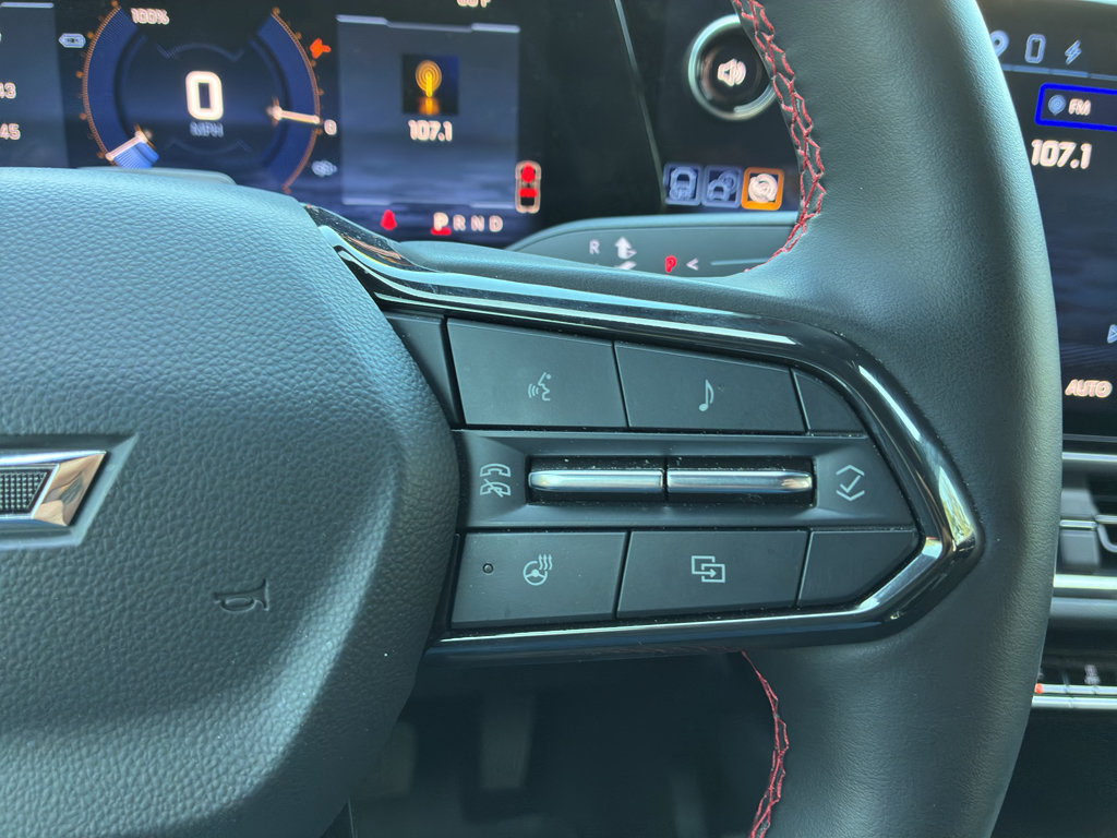 Used 2024 Chevrolet Equinox EV RS FWD image 27