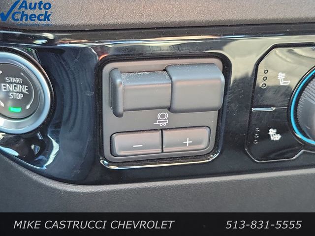 Used 2023 Chevrolet Silverado 1500 LT AWD/4WD image 19
