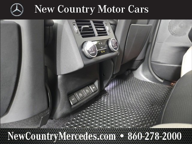 Used 2022 Land Rover Discovery HSE R-Dynamic image 17