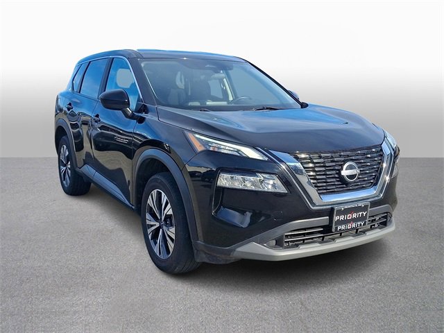 Used 2023 Nissan Rogue SV image 3