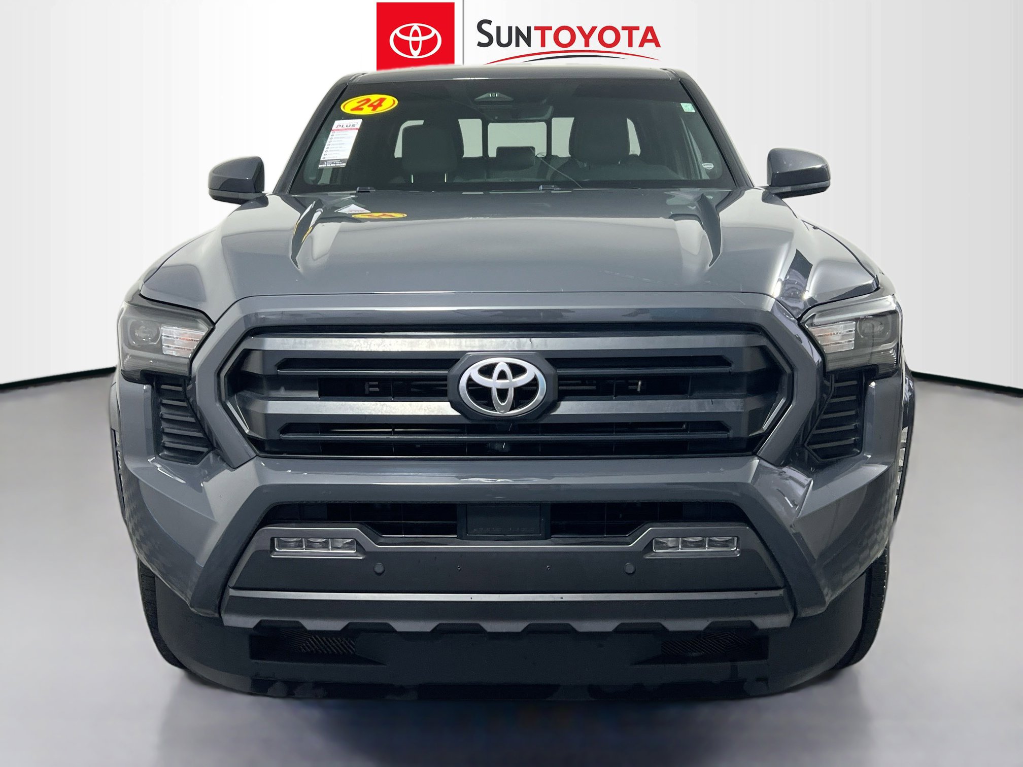 Used 2024 Toyota Tacoma SR5 w/ SR5 Upgrade Package image 10