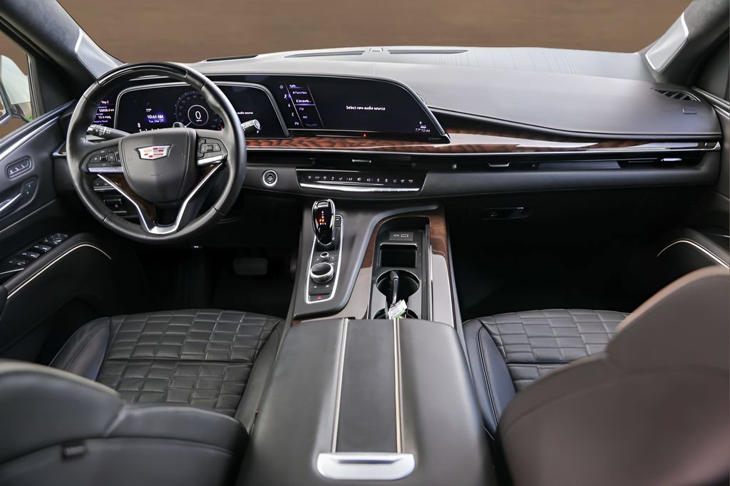 Used 2022 Cadillac Escalade Sport Platinum AWD/4WD image 29