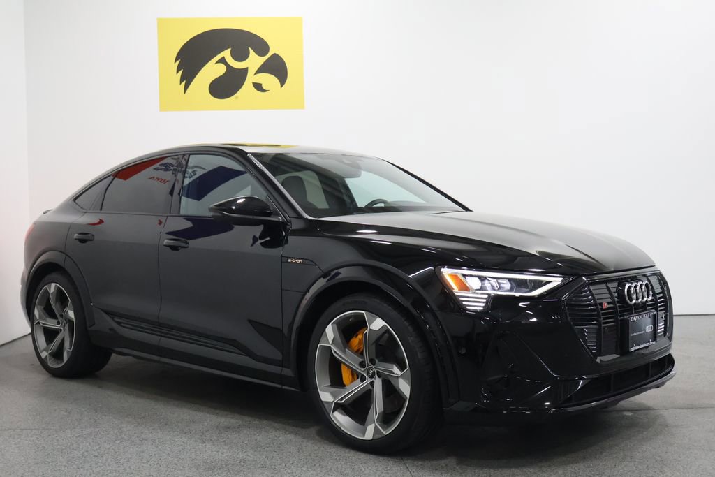 Used 2023 Audi e-tron S Premium Plus w/ Black Optic Package AWD/4WD image 6