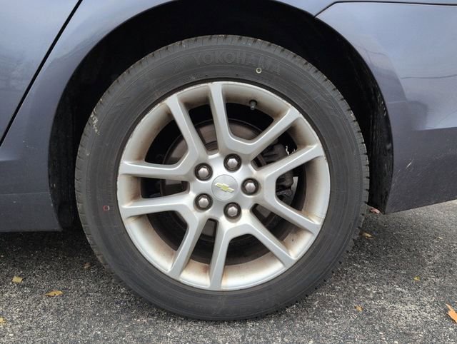 Used 2015 Chevrolet Malibu LT w/ Power Convenience Package image 5