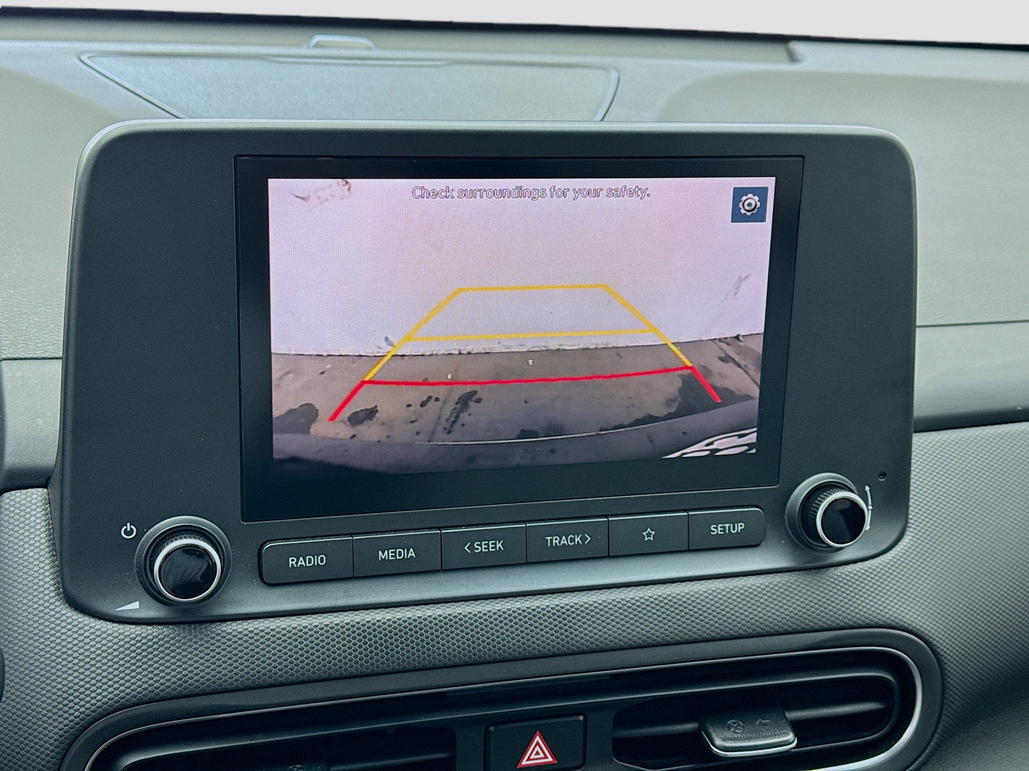Used 2023 Hyundai Kona SEL AWD/4WD image 10