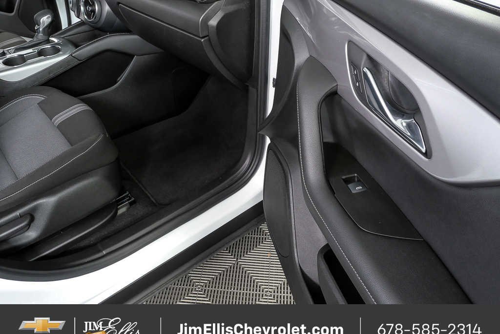 Certified 2025 Chevrolet Blazer LT FWD image 22