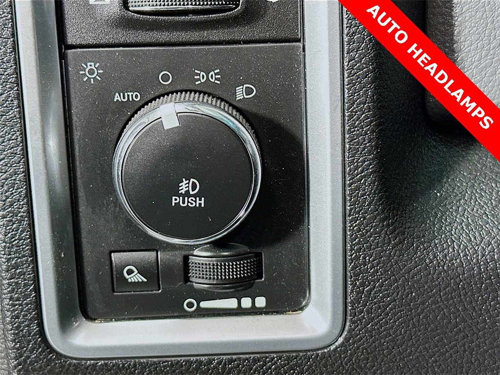 Used 2016 RAM 1500 Outdoorsman image 11