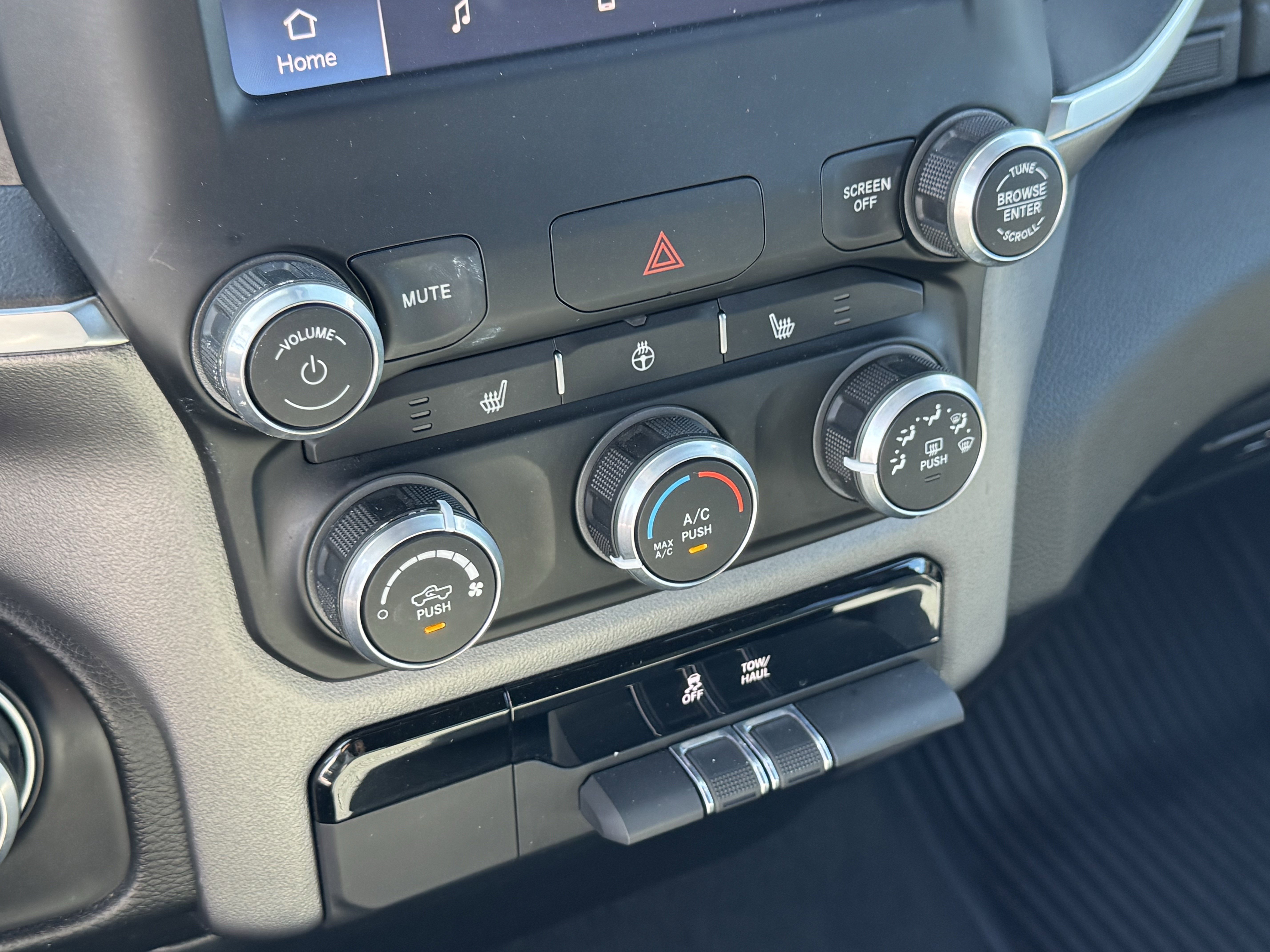 Used 2024 RAM 1500 Lone Star image 20