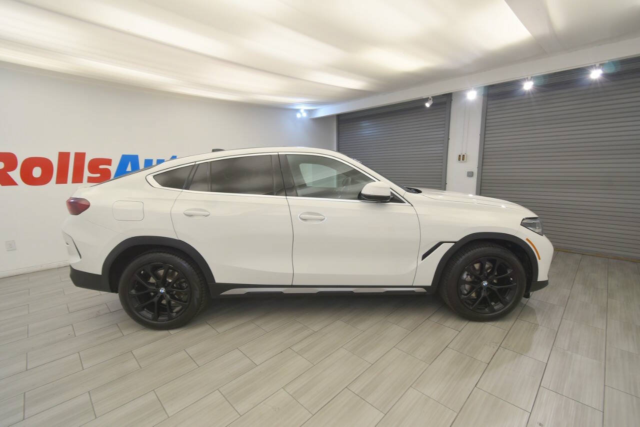 Used 2022 BMW X6 xDrive40i w/ Premium Package AWD/4WD image 6