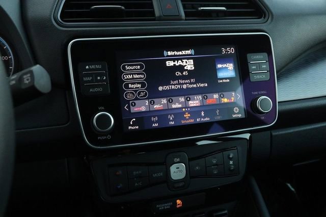 Certified 2024 Nissan Leaf SV Plus image 15