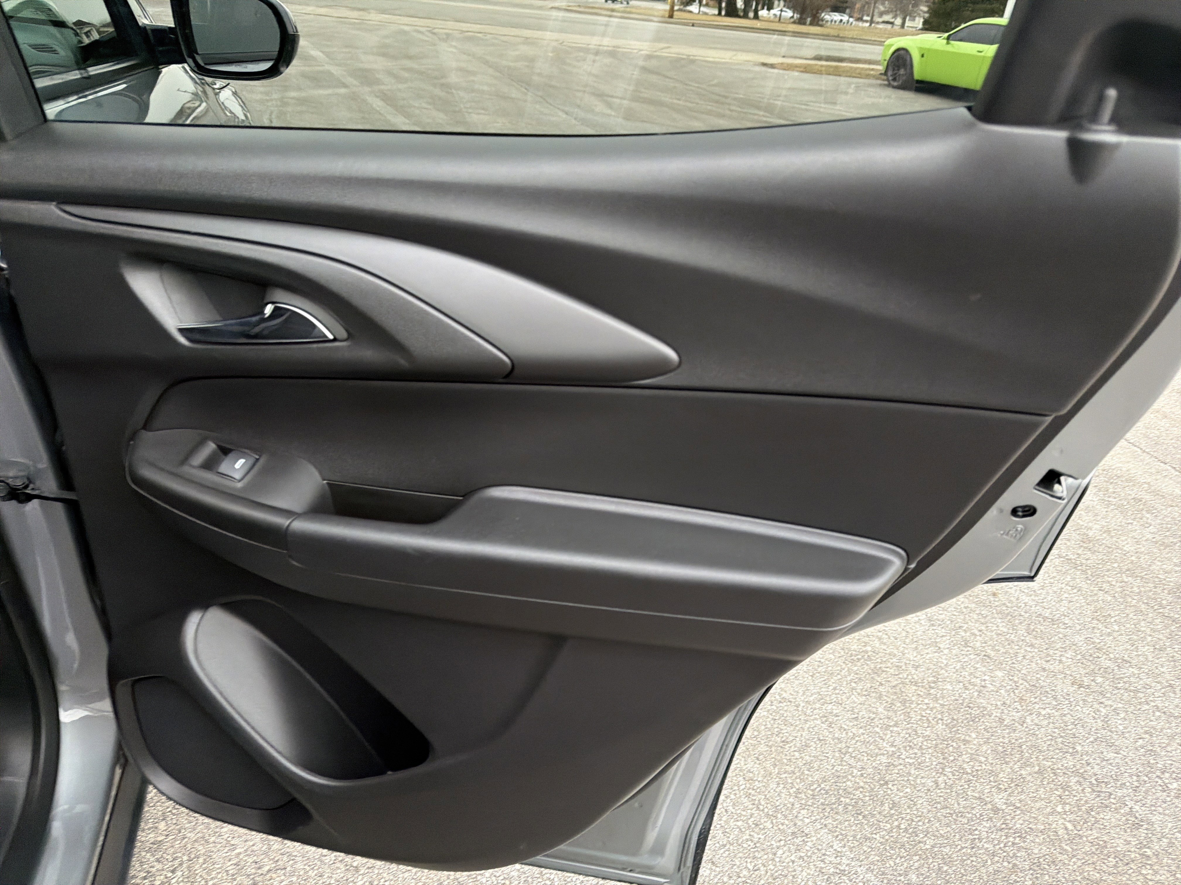 Used 2024 Chevrolet TrailBlazer RS w/ Driver Confidence Package image 51