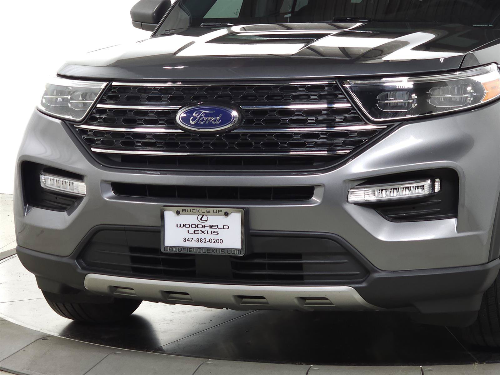 Used 2023 Ford Explorer XLT w/ Equipment Group 202A AWD/4WD video 3