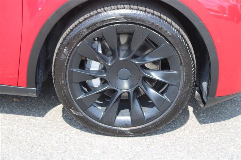 Used 2022 Tesla Model Y Long Range AWD/4WD image 8