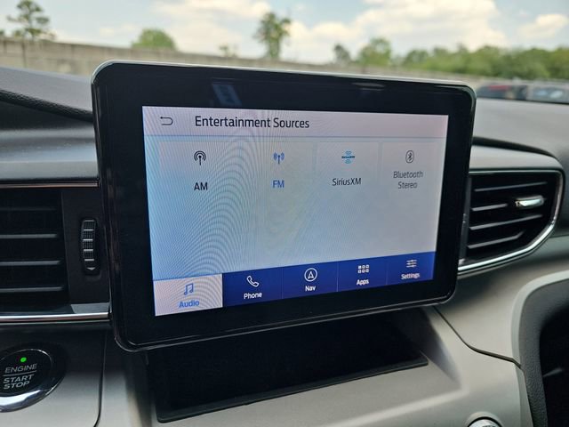 Used 2021 Ford Explorer XLT w/ Equipment Group 202A RWD image 25