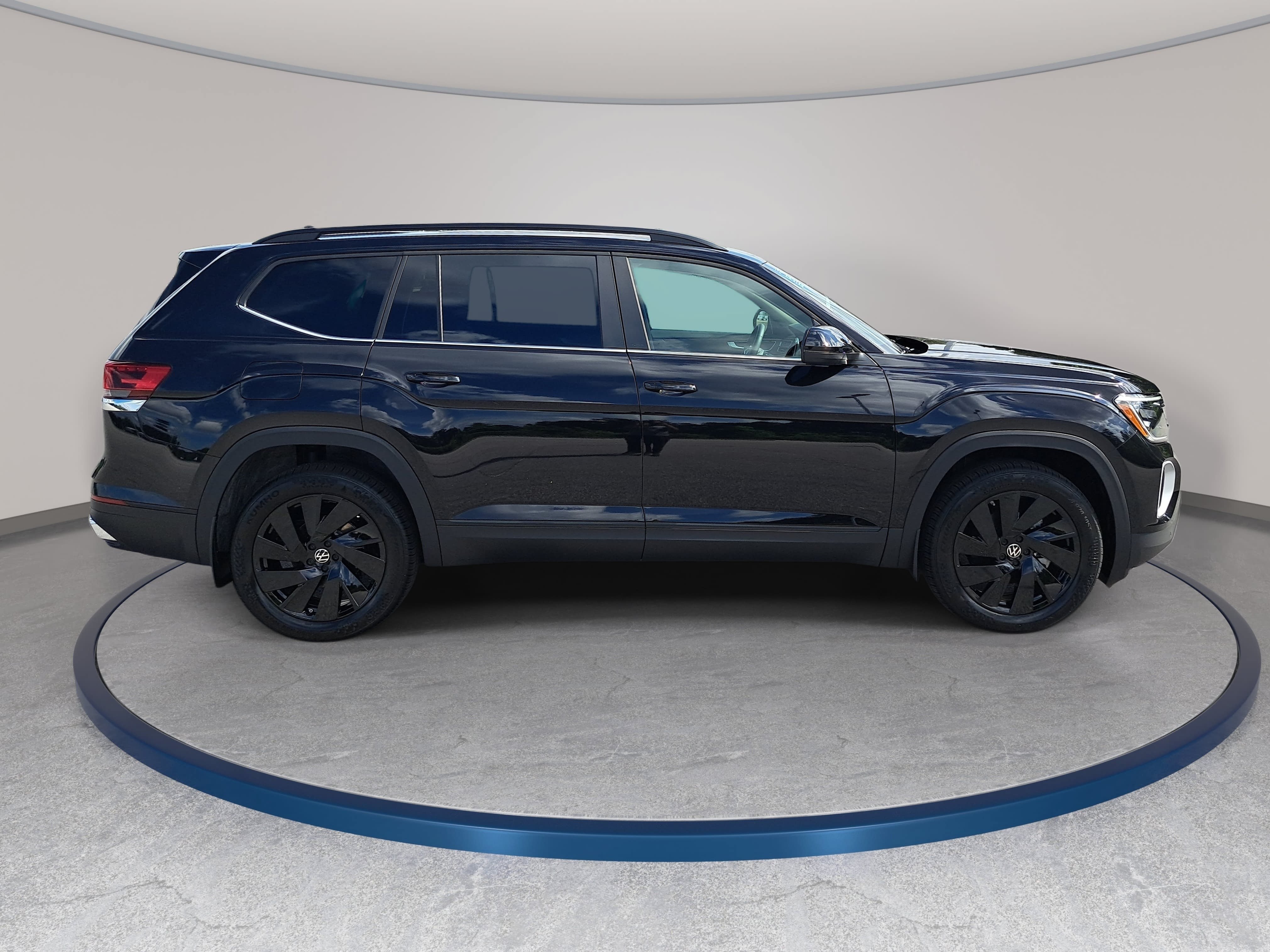 New 2026 Volkswagen Atlas SE AWD/4WD image 4