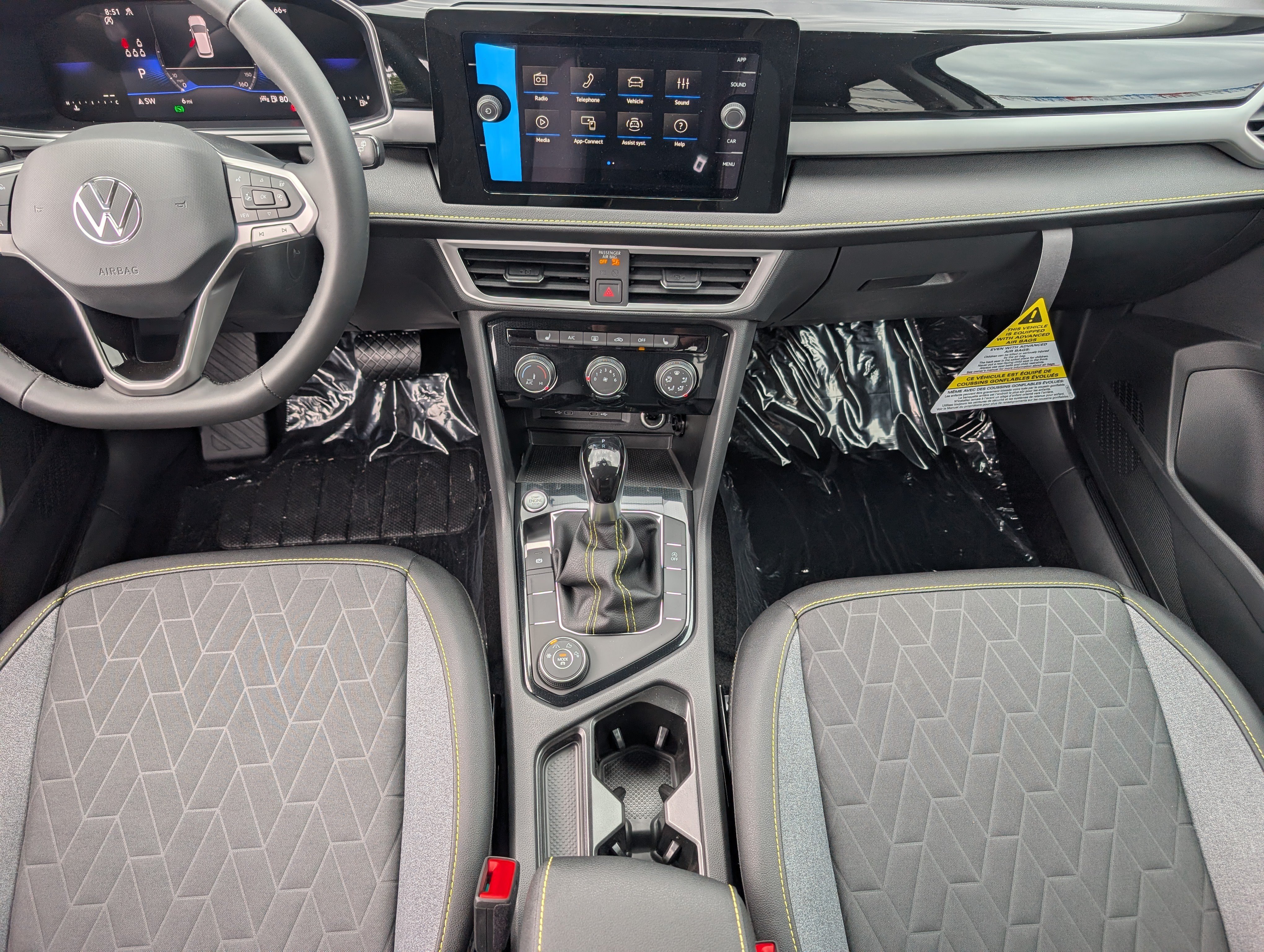 New 2027 Volkswagen Taos Sport AWD/4WD image 15