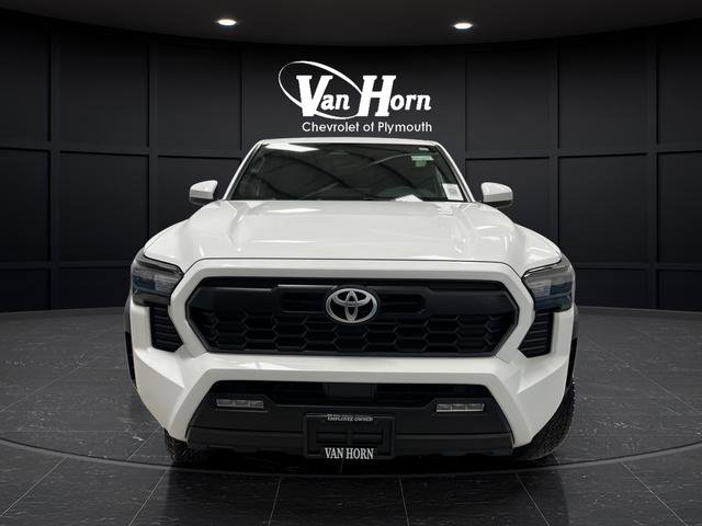 Used 2024 Toyota Tacoma TRD Off-Road image 10