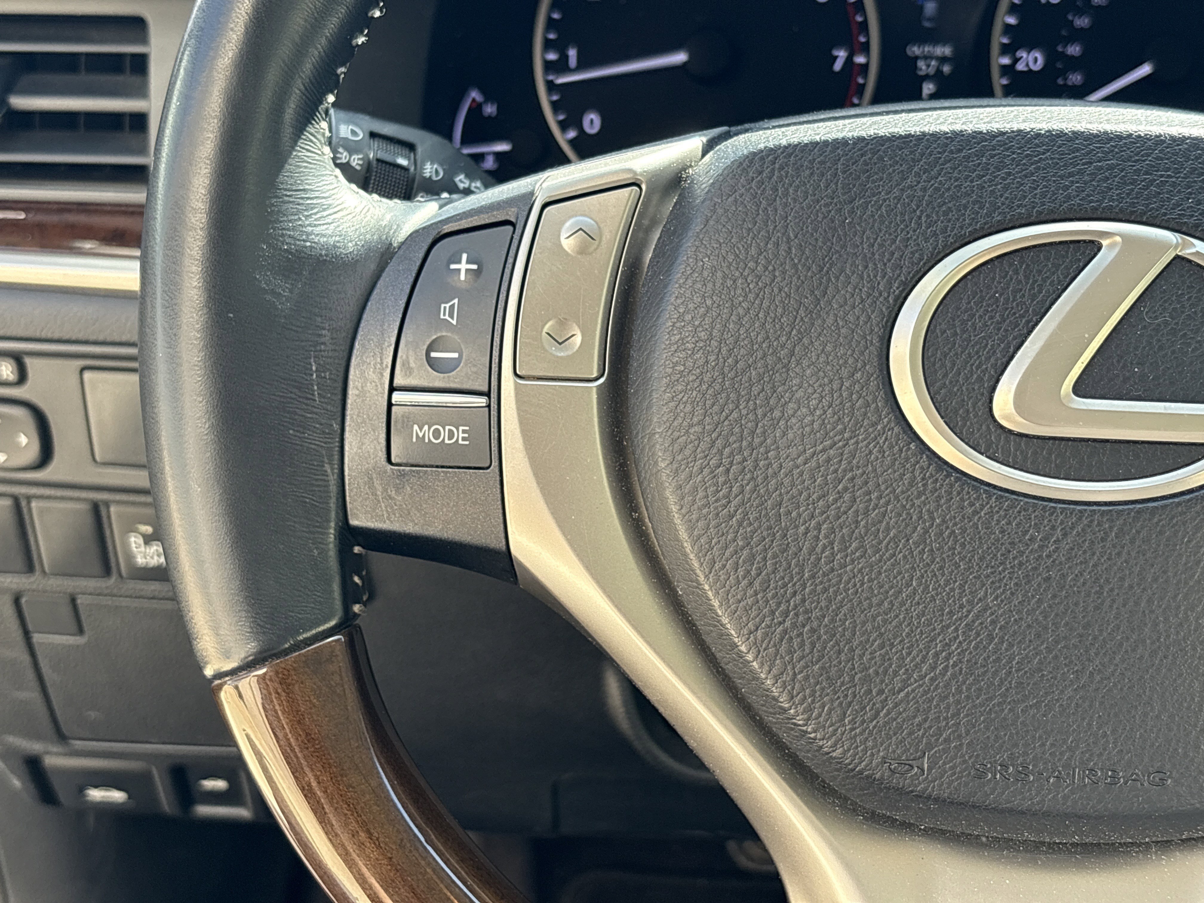 Used 2013 Lexus ES 350 w/ Premium Pkg image 18