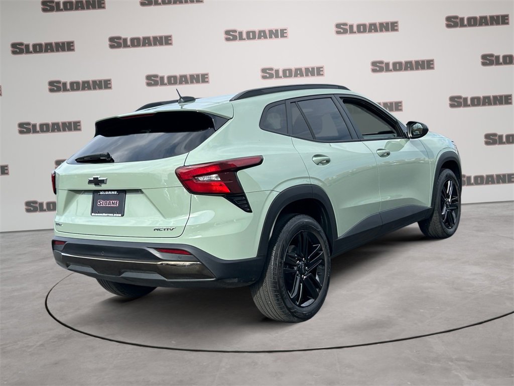 Used 2025 Chevrolet Trax ACTIV w/ Driver Confidence Package image 5