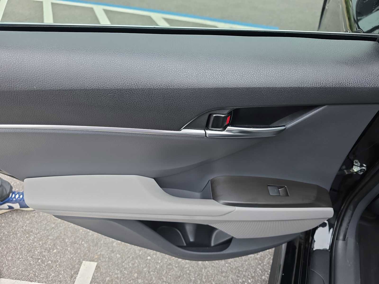 Used 2021 Toyota Camry SE image 20