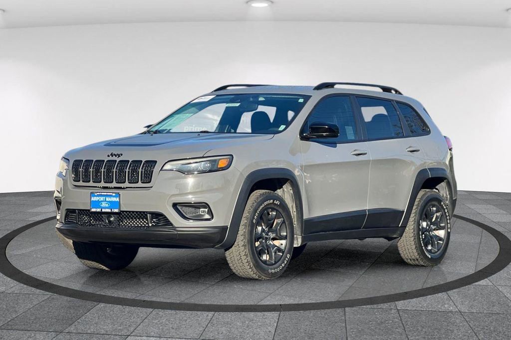 Used 2022 Jeep Cherokee Latitude w/ Trailer Tow Group image 9