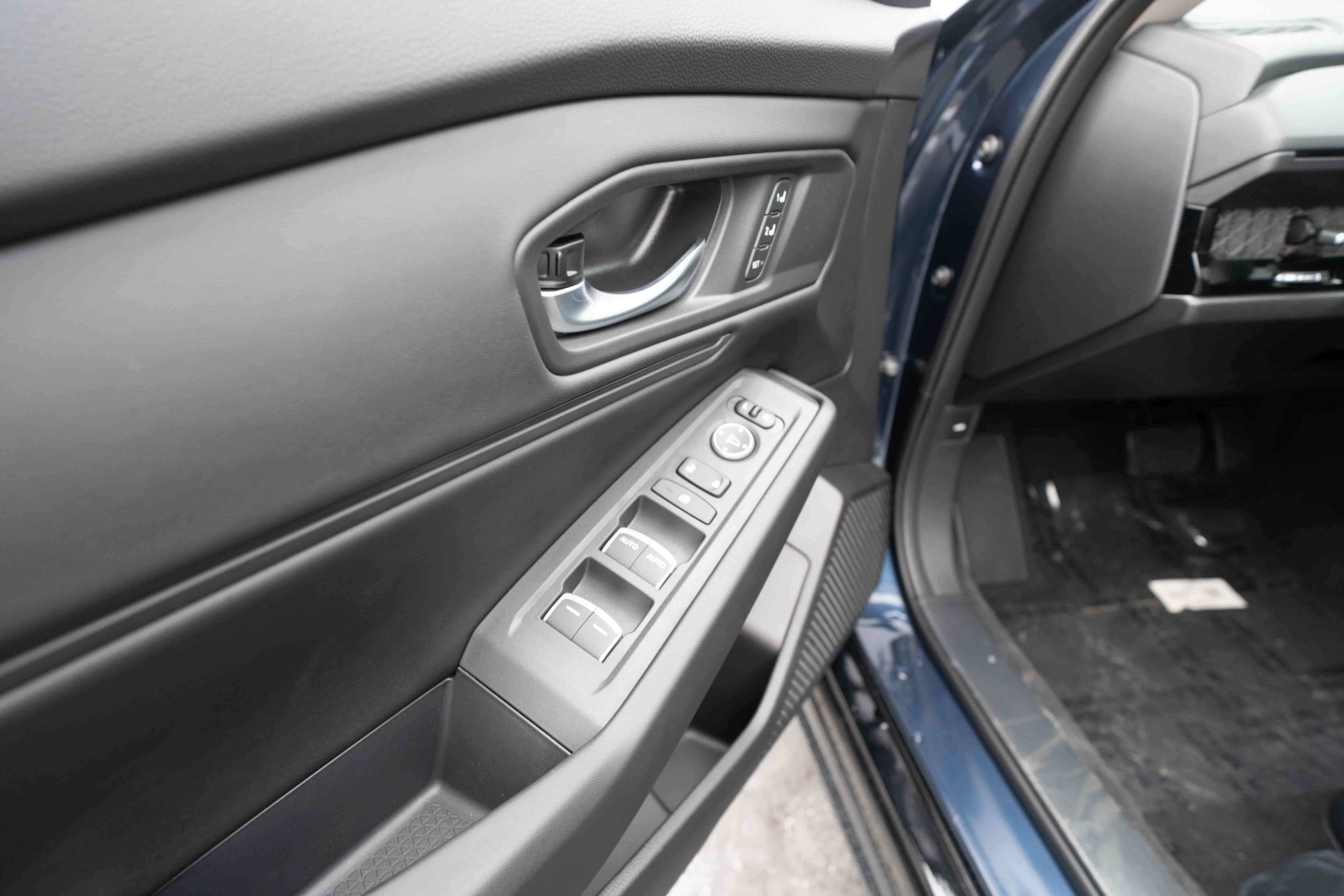 New 2026 Honda Accord EX-L image 7