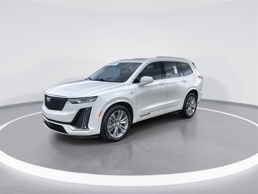 Used 2023 Cadillac XT6 Premium Luxury image 4