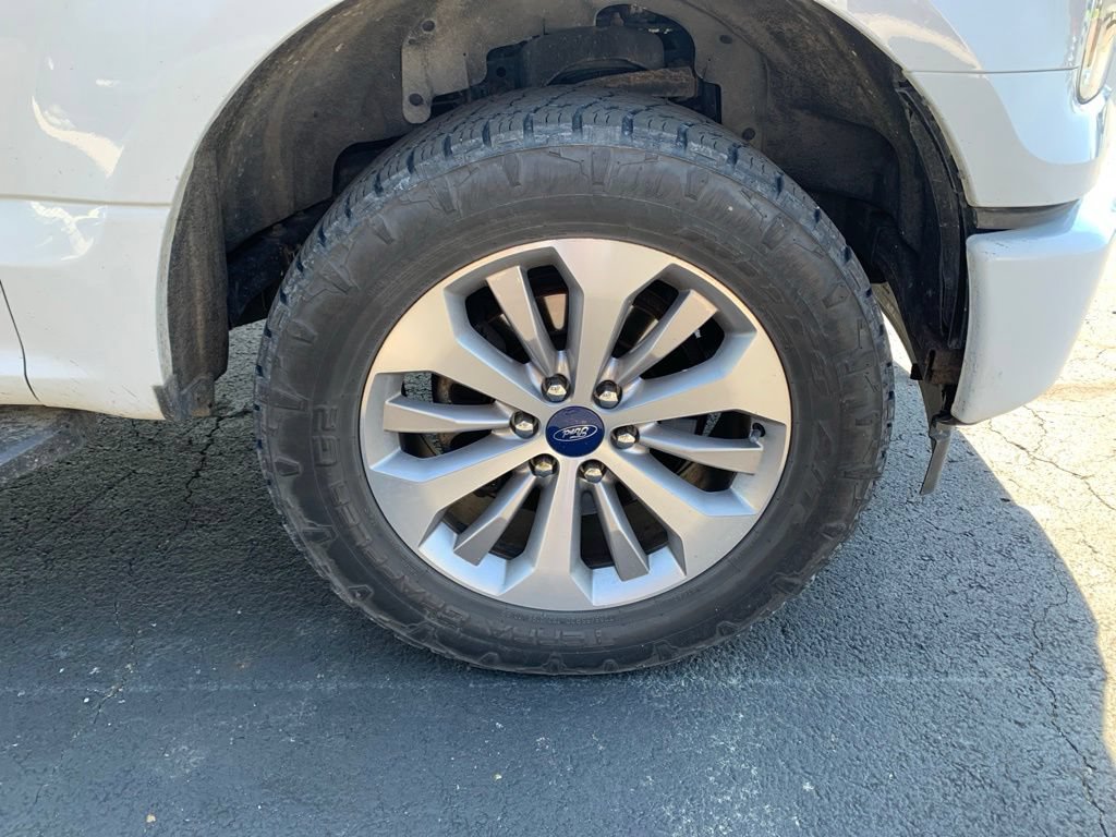 Used 2017 Ford F150 XL w/ Equipment Group 101A Mid AWD/4WD image 15