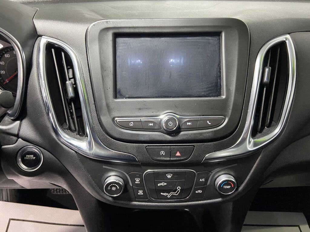Used 2024 Chevrolet Equinox LT AWD/4WD image 12
