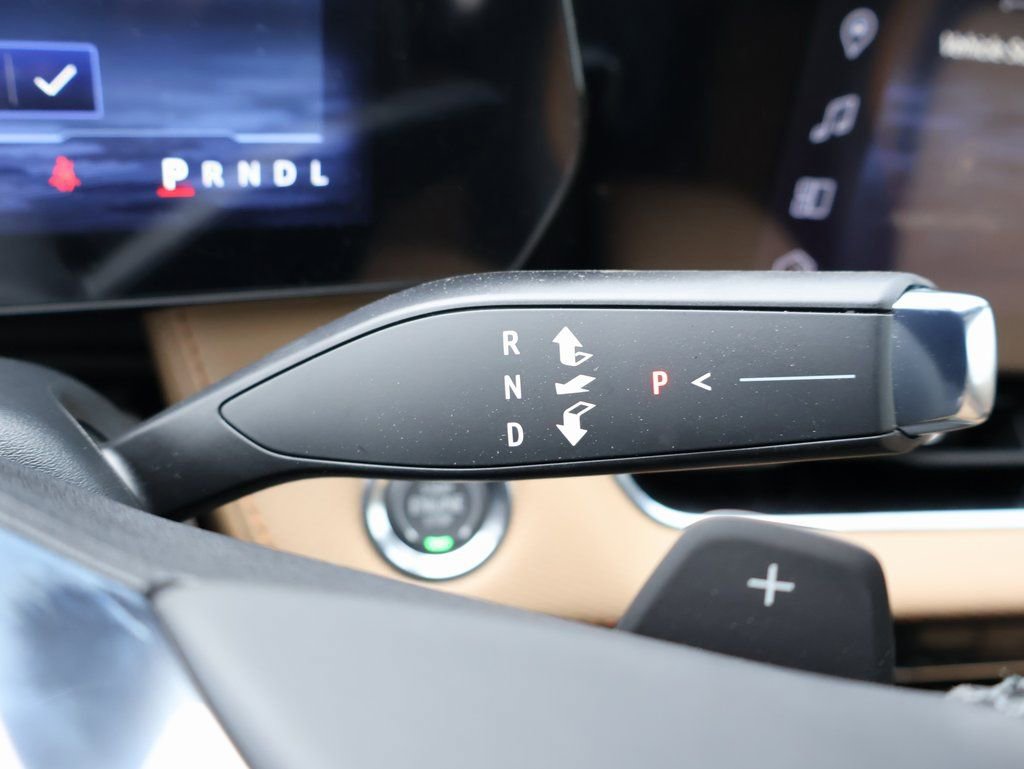 New 2026 Chevrolet Equinox ACTIV w/ Safety and Technology Package image 17