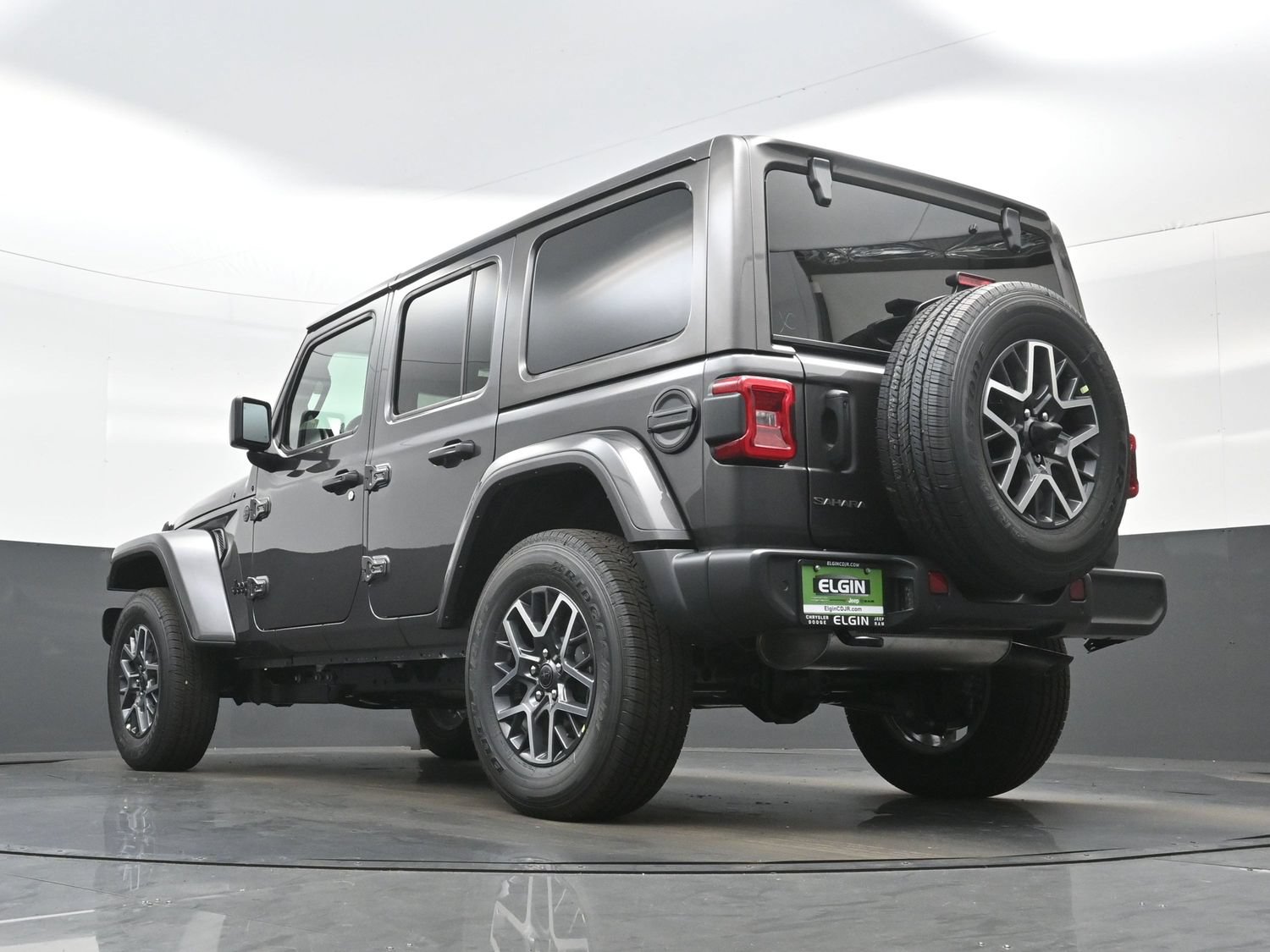New 2026 Jeep Wrangler Unlimited Sahara AWD/4WD image 16