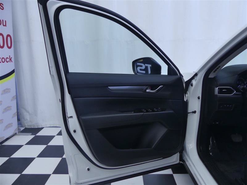 Used 2025 MAZDA CX-5 AWD 2.5 S w/ Preferred Package image 23